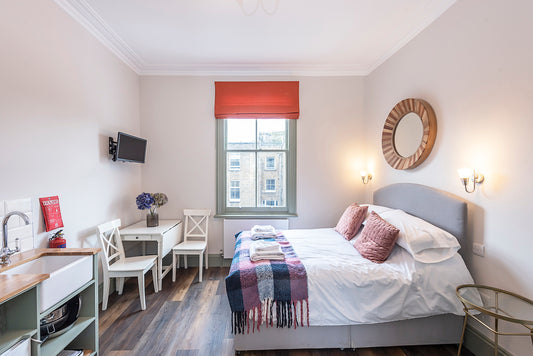 Stunning Kensington Studio