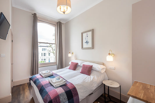 Marvellous Kensington Studio