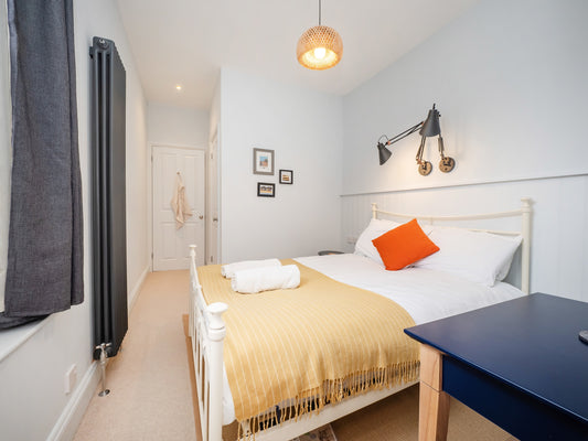 Double Bed Suite (R4)