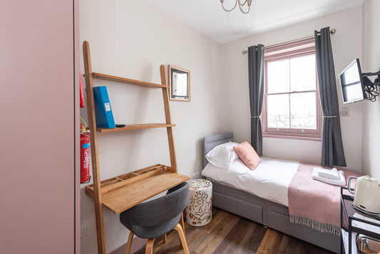 Terrific Kensington Studio
