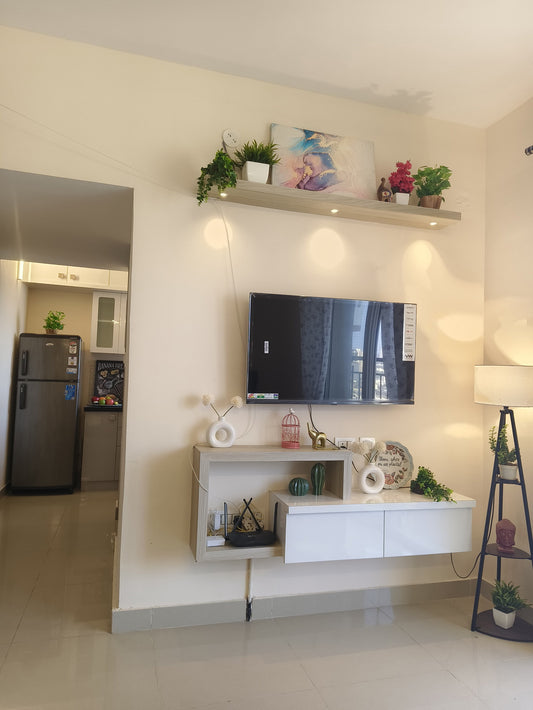 Breezy Modern Studio on a high rise - Urban Iris
