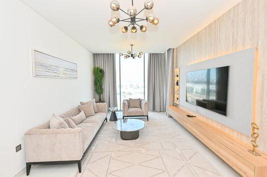 One-Bedroom Apartment with Burj Khalifa View