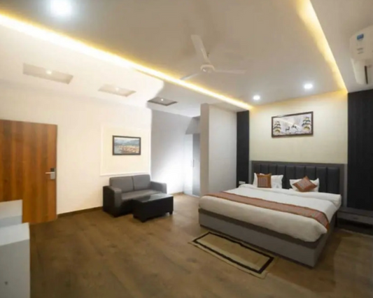 The Pearl Hotel