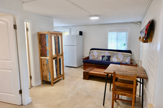 1 bdr Beachfront Paradise - 100ft Wave Getaways