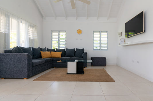 Uniquely Modern Beach House 3