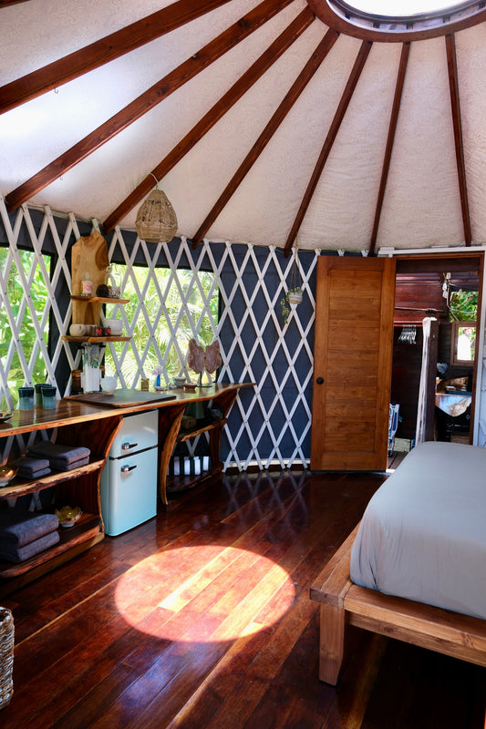 Oceanfront Yurt - 100 Foot Wave Getaways