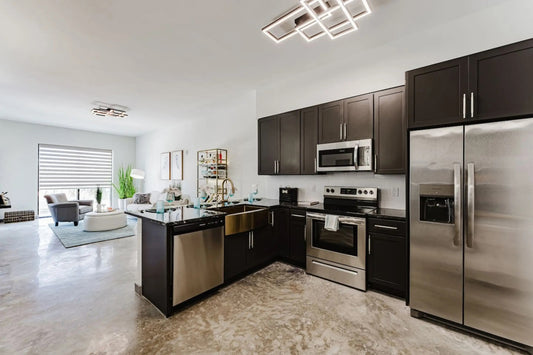 *6913* Luxury 2BR Apartment • Koosh Living • Prime Location
